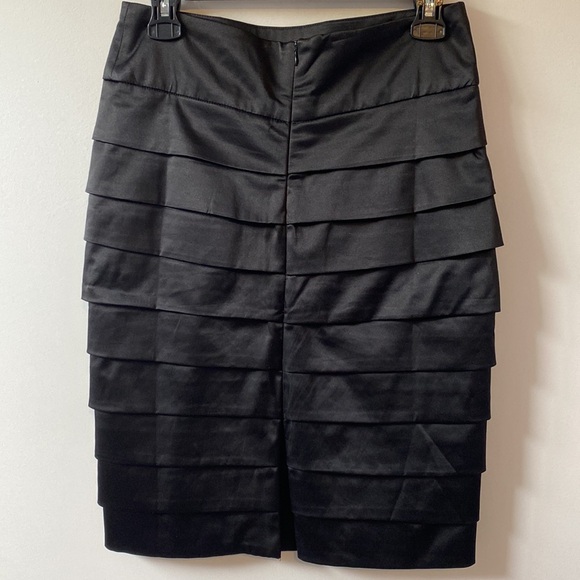 Coco & Tashi Pencil Skirt - Picture 3 of 6